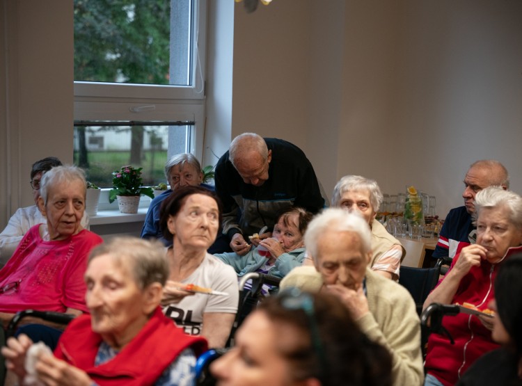 Zahradní slavnost 2024 v Centru sociálních služeb Domus