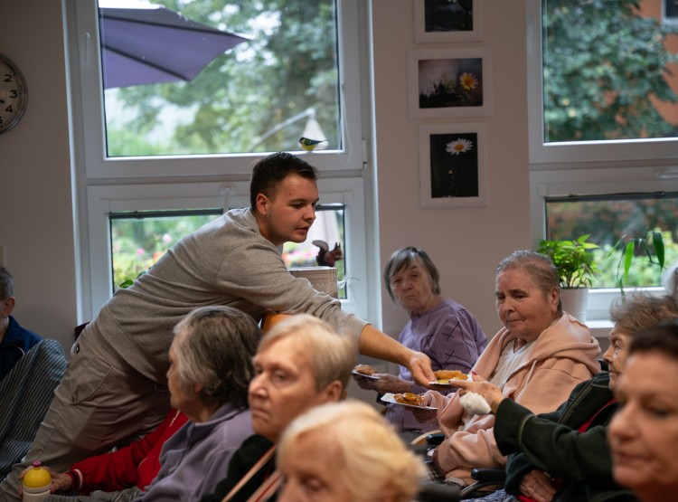 Zahradní slavnost 2024 v Centru sociálních služeb Domus