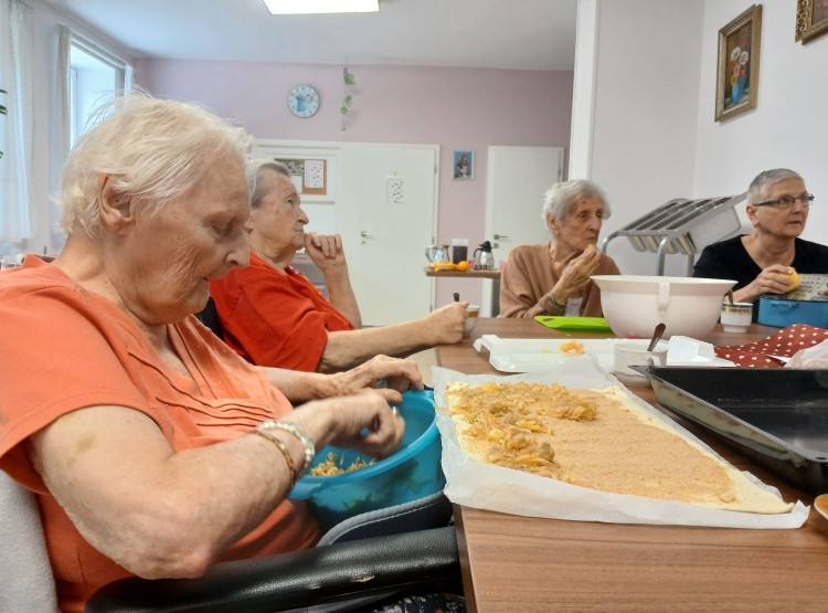 Smyslová aktivizace v Centru sociálních služeb Emausy