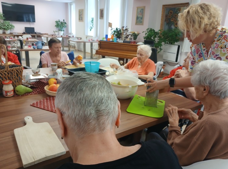 Smyslová aktivizace v Centru sociálních služeb Emausy