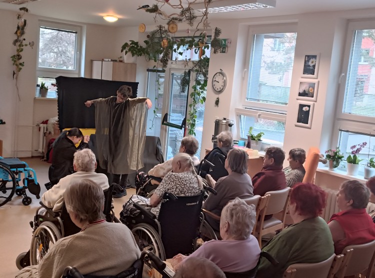 Představení Amadeus v Centru sociálních služeb Domus