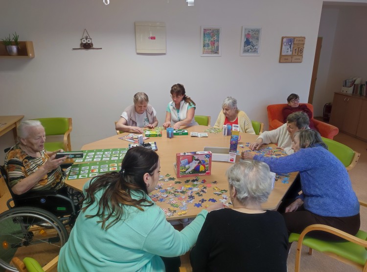 Trénování kognitivních funkcí v Centru sociálních služeb Domus